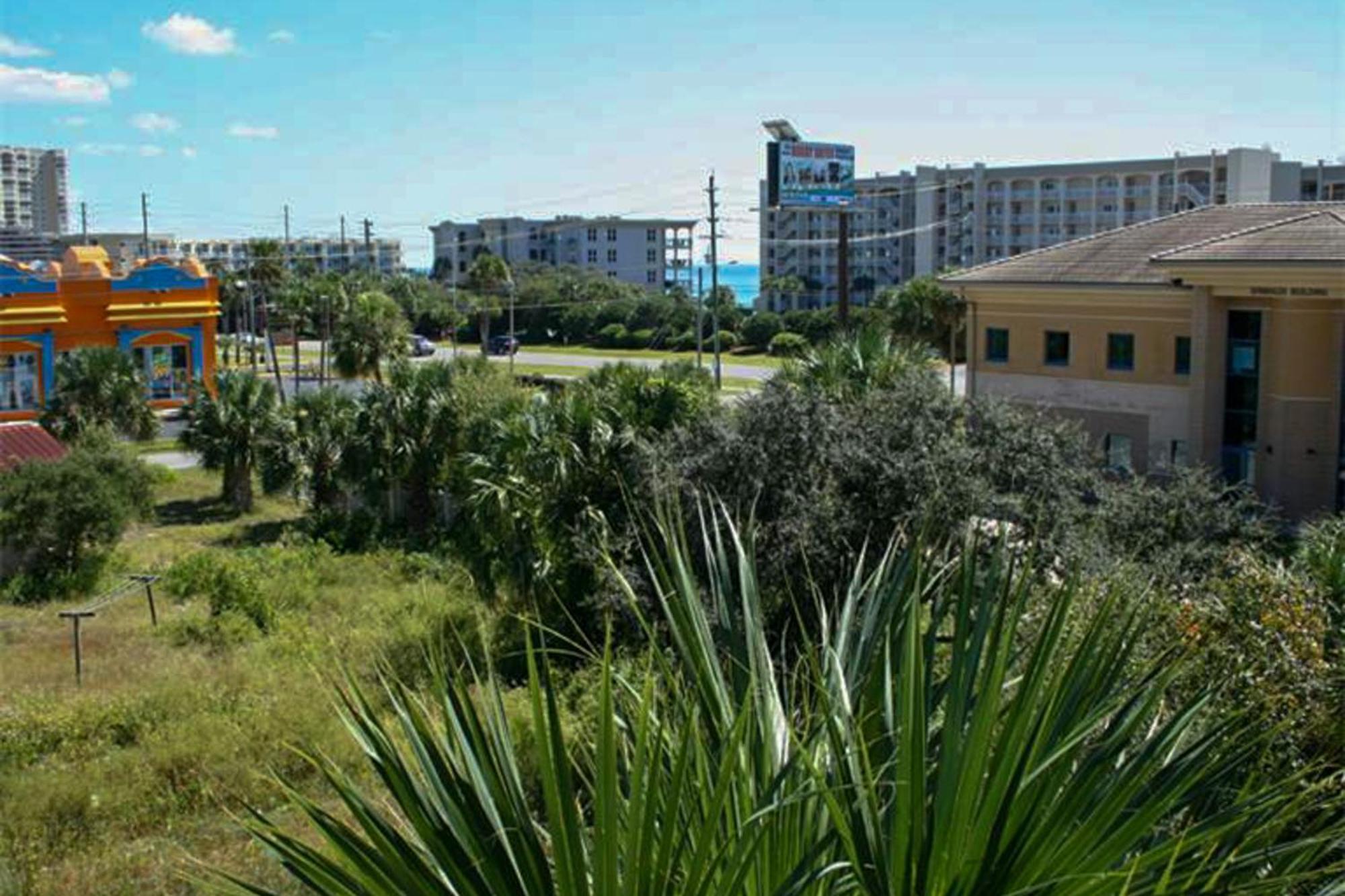 Alerio Condos Destin Room photo